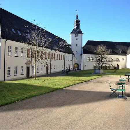 Benediktinerstift Hotel