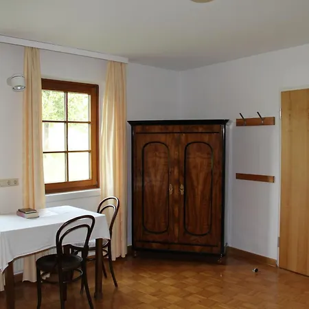 Benediktinerstift Hotel *