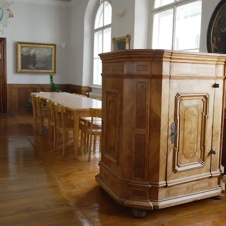 Hotel Benediktinerstift *