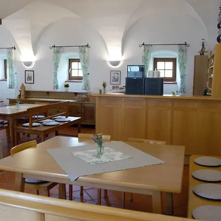 Benediktinerstift Hotel
