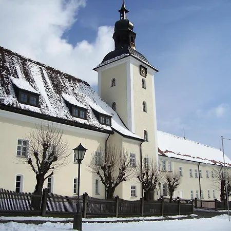 Hotel Benediktinerstift *